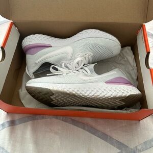 Nike Women's White and Lavender Sneakers